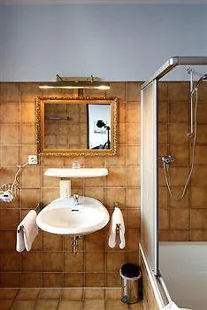 Avalon Bed & Breakfast Themen/- Nichtraucherhotel Hannover Hotel