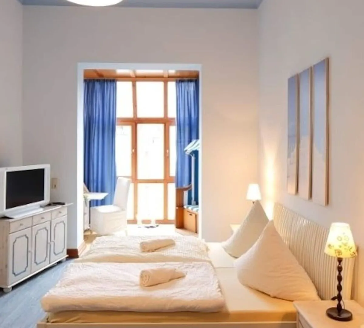 Avalon Bed & Breakfast Themen/- Nichtraucherhotel Hannover