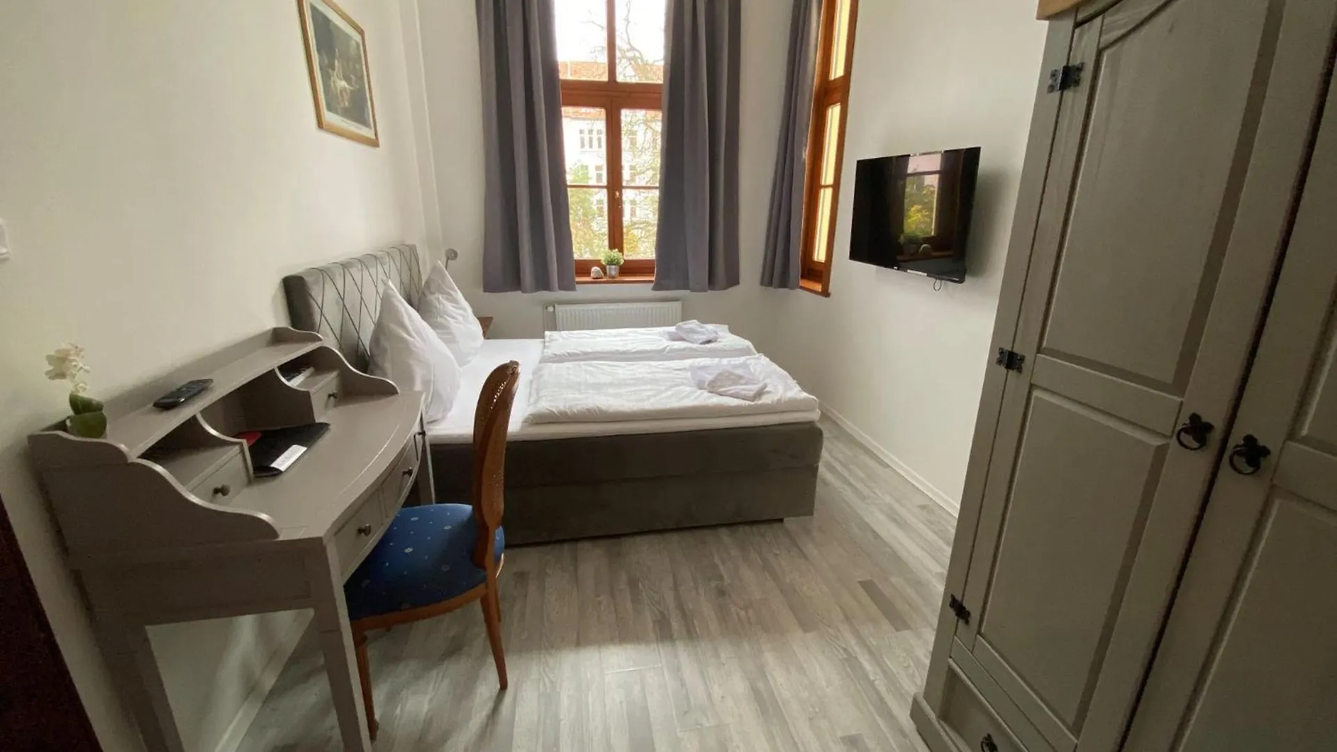Hotel Avalon Bed & Breakfast Themen/- Nichtraucherhotel Hanovre