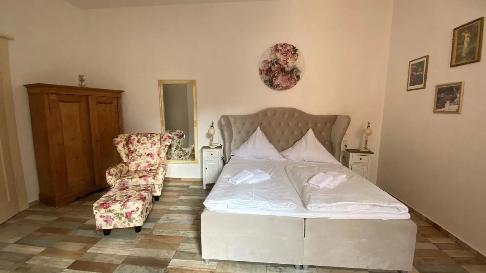 Avalon Bed & Breakfast Themen/- Nichtraucherhotel Ανόβερο Ξενοδοχείο