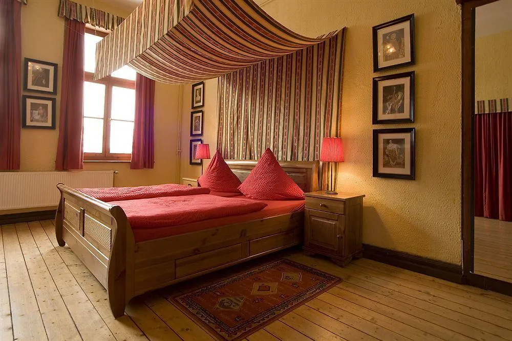 Avalon Bed&Breakfast Themen/- Nichtraucherhotel Hannover