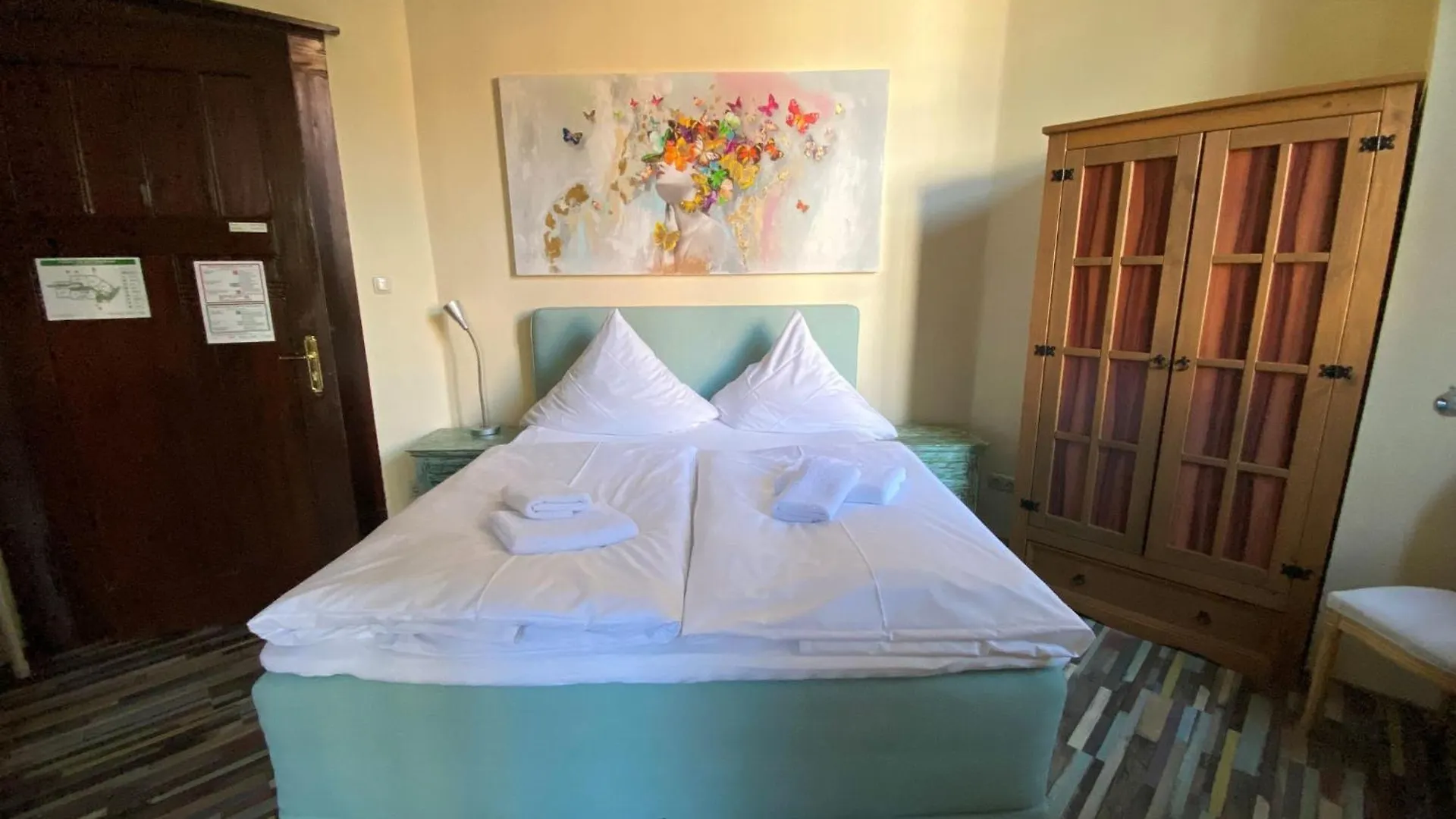 Avalon Bed&Breakfast Themen/- Nichtraucherhotel Hannover Hotel