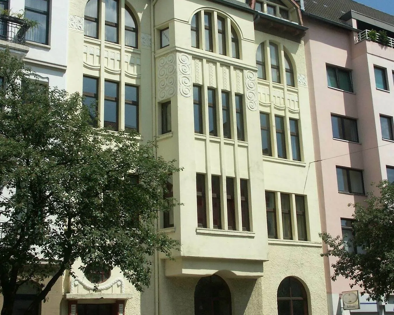 Avalon Bed&Breakfast Themen/- Nichtraucherhotel Hannover Deutschland